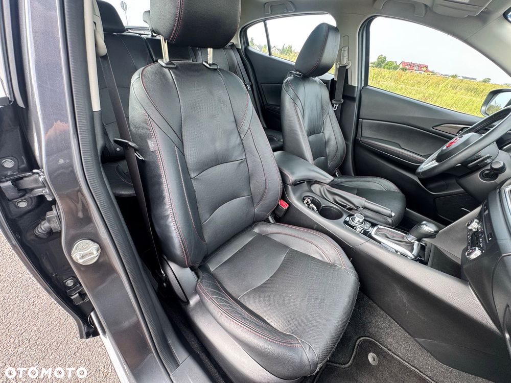 Mazda 3 - 36