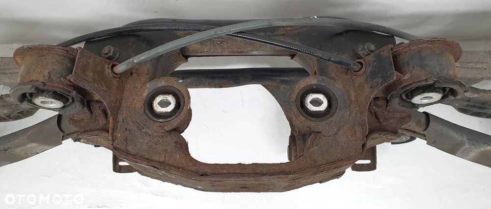 ZAWIESZENIE BELKA SANKI WÓZEK OŚ TYLNE TYŁ BMW 3 E46 - 12