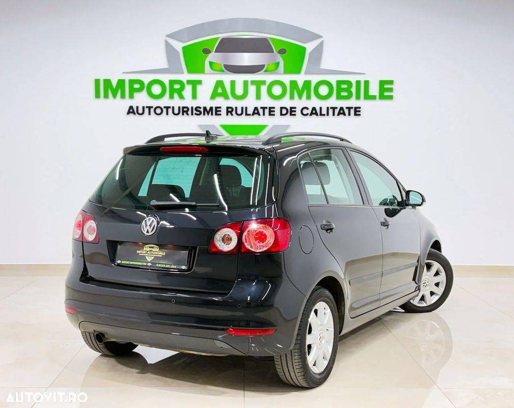 Volkswagen Golf Plus - 14