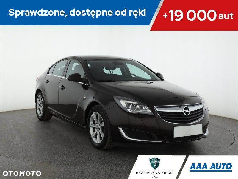 Opel Insignia - 2