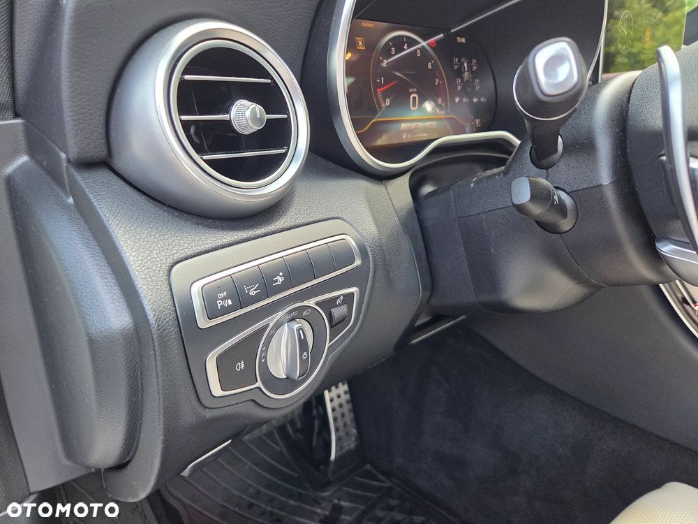 Mercedes-Benz Klasa C 43 AMG 4MATIC - 15