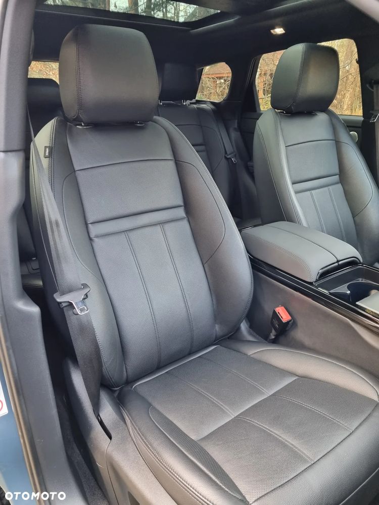 Land Rover Range Rover Evoque P250 R-Dynamic - 23