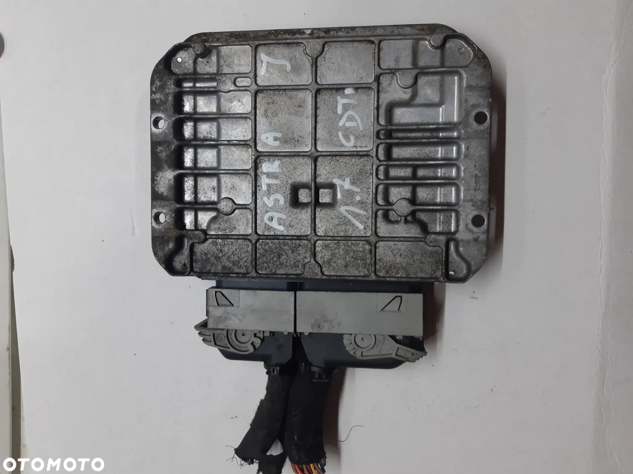 Sterownik Komputer Silnik Opel 1.7 55579443 - 3