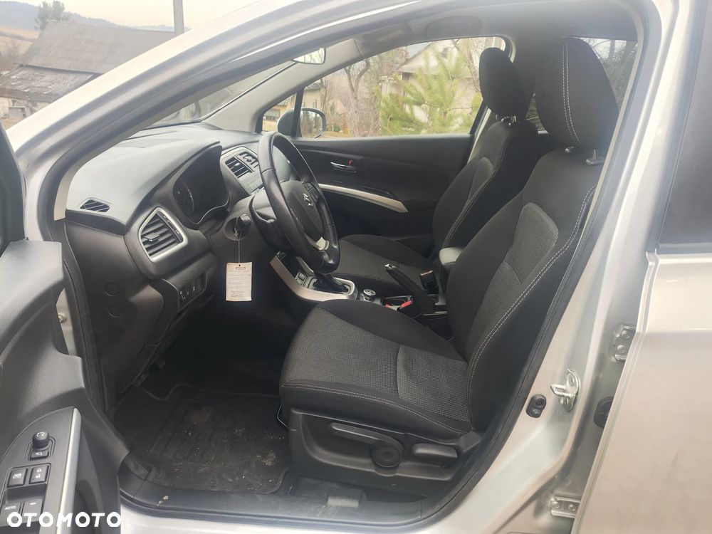 Suzuki SX4 S-Cross 1.6 VVT CVT 4x4 Comfort - 11