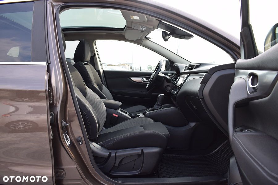 Nissan Qashqai 1.2 DIG-T Xtronic TEKNA+ - 12