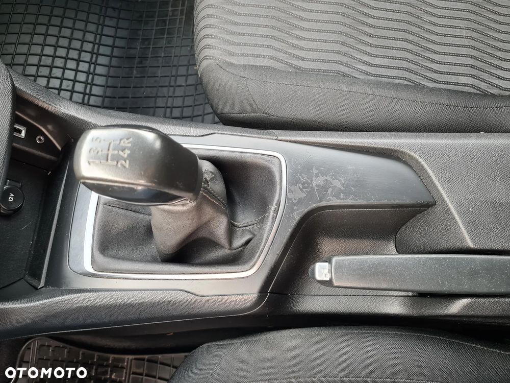 Peugeot 308 1.6 HDi Access - 17