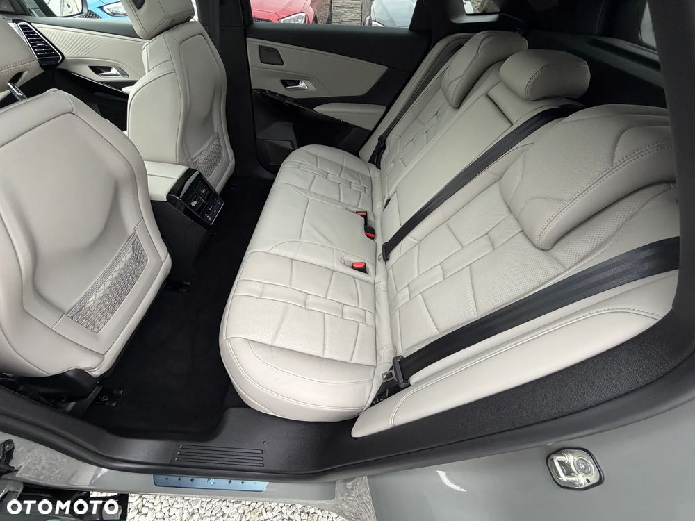 DS Automobiles DS 7 Crossback - 31