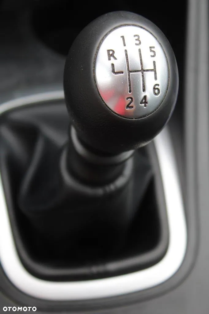 Renault Megane 1.6 16V 110 LIMITED - 25
