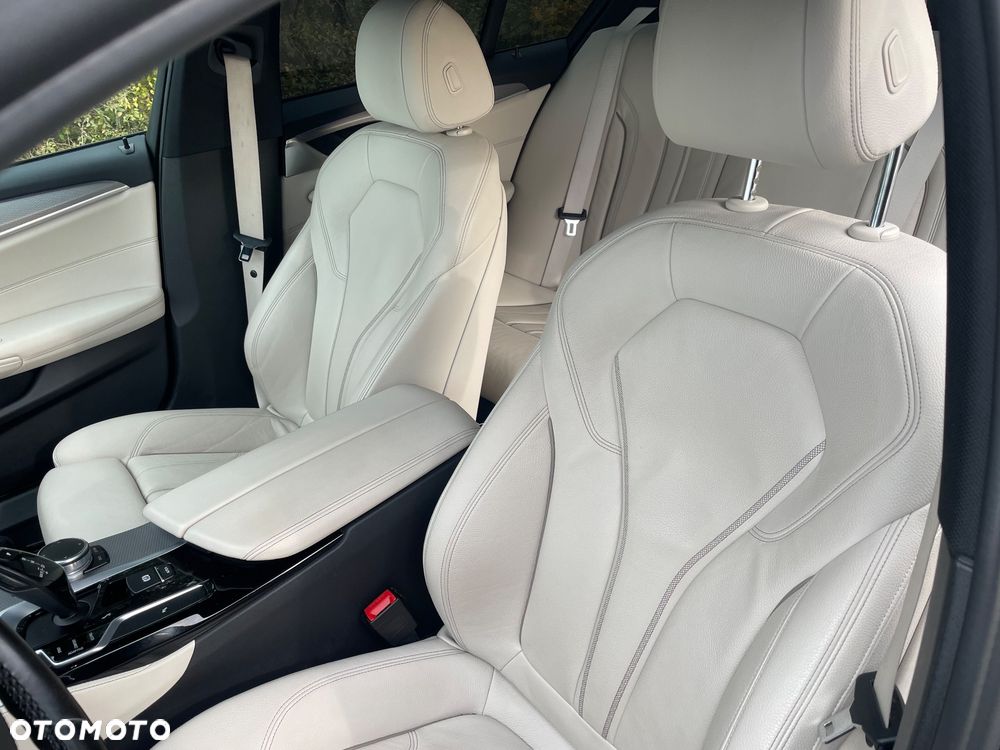BMW Seria 5 - 12
