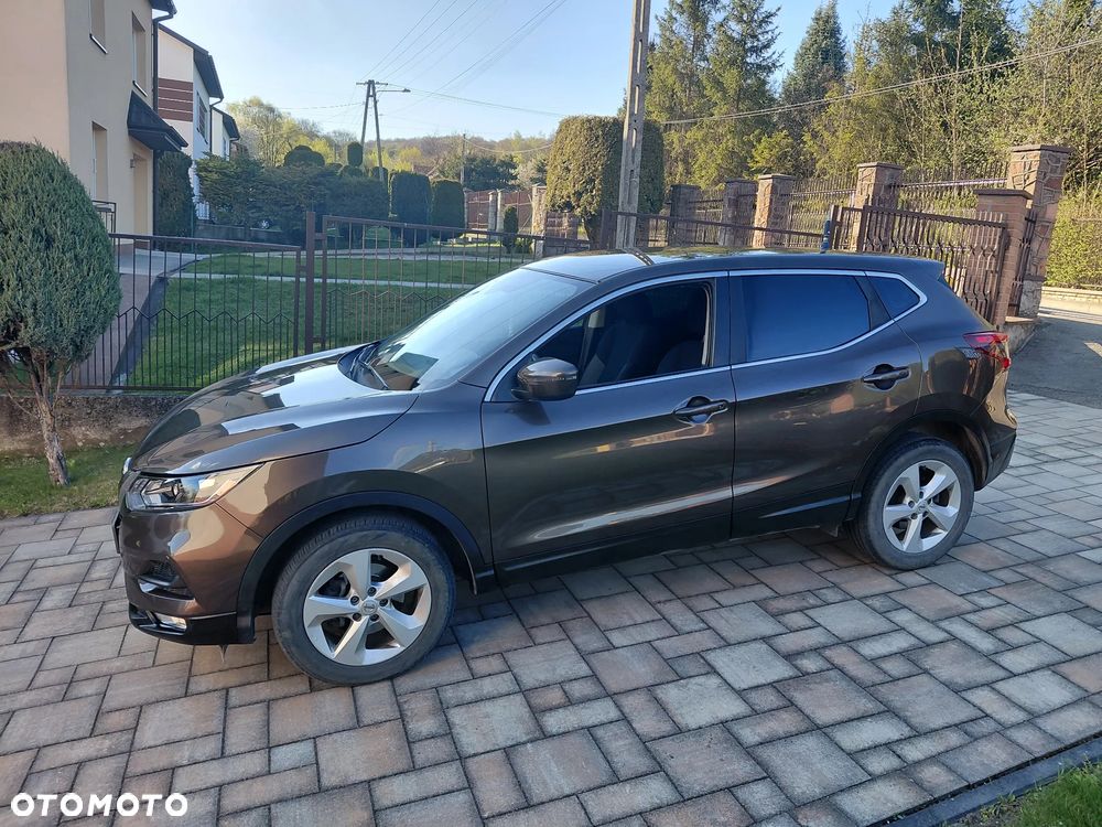 Nissan Qashqai 1.5 dCi DPF 360 - 5