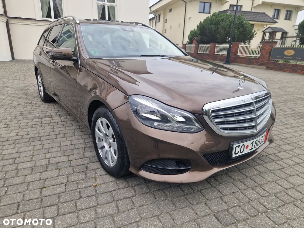 Mercedes-Benz Klasa E 250 BlueTEC 9G-TRONIC Avantgarde - 29