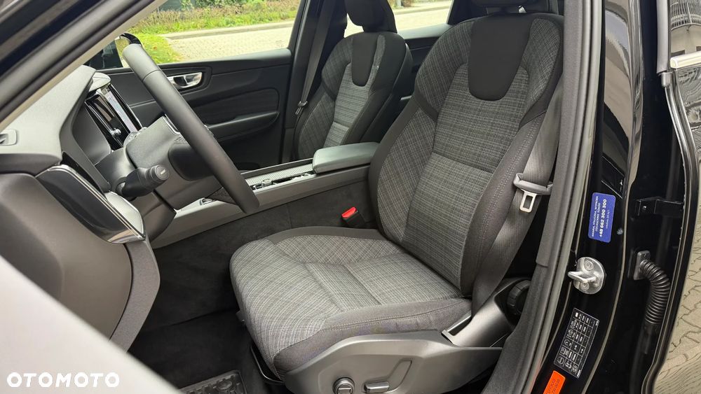 Volvo XC 60 - 21