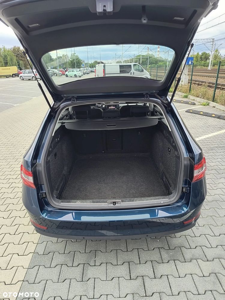 Skoda Superb 1.4 TSI ACT Ambition - 7