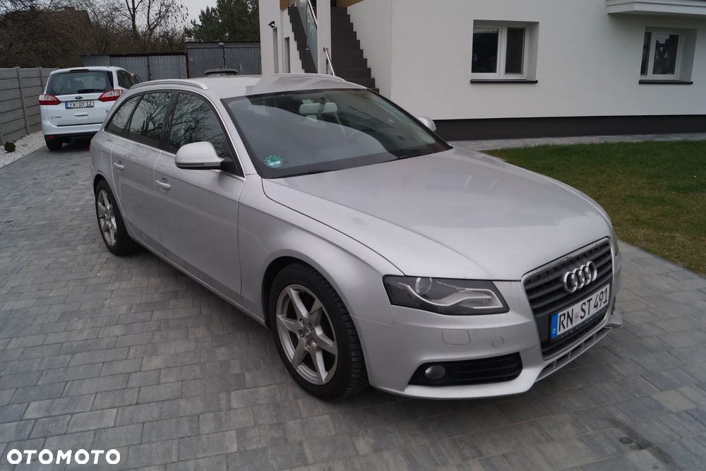 Audi A4 Avant 2.0 TDI DPF Ambition - 4