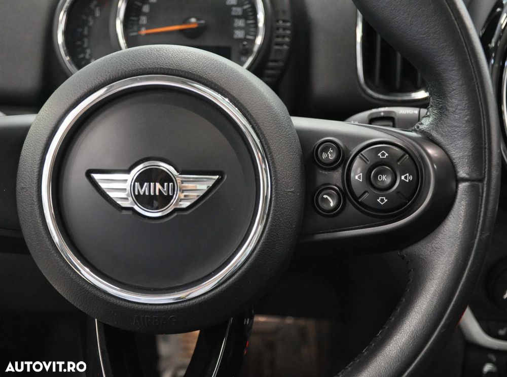 Mini Countryman - 18