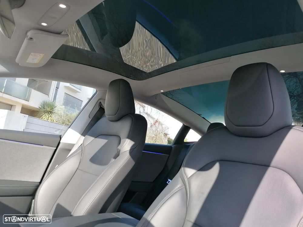 Tesla Model 3 RWD - 15