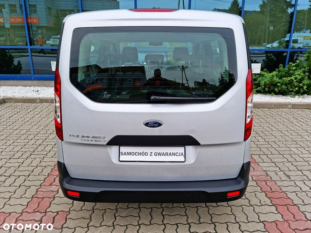 Ford Tourneo Connect - 12