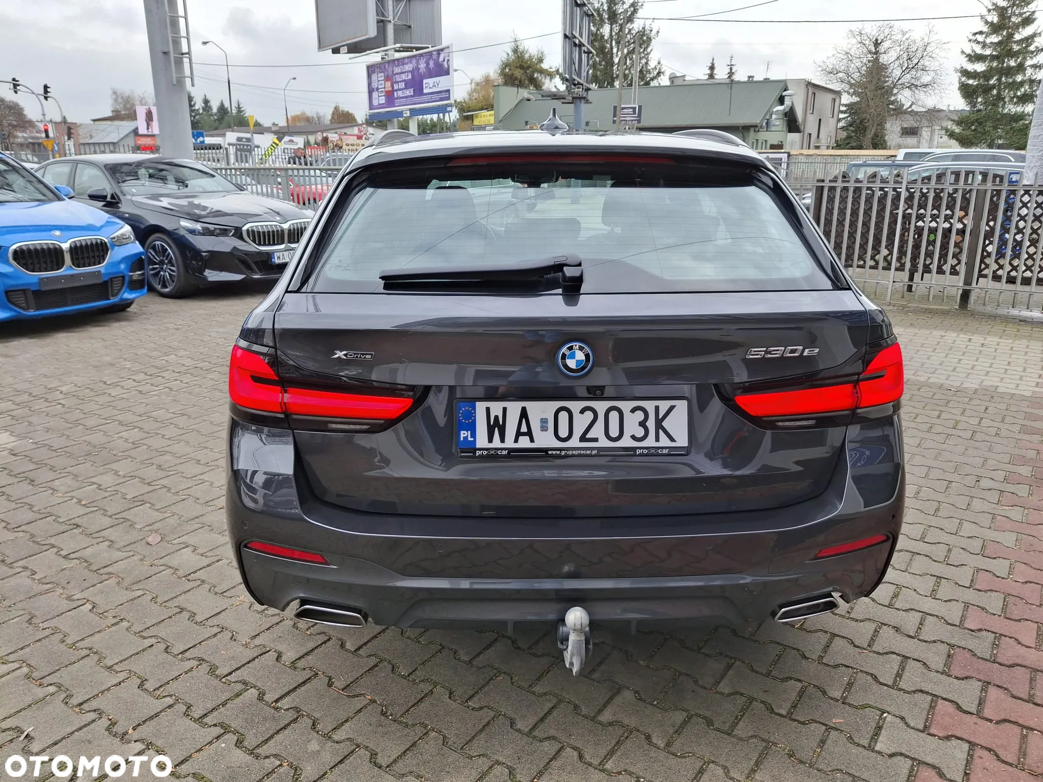 BMW Seria 5 530e xDrive M Sport sport - 13