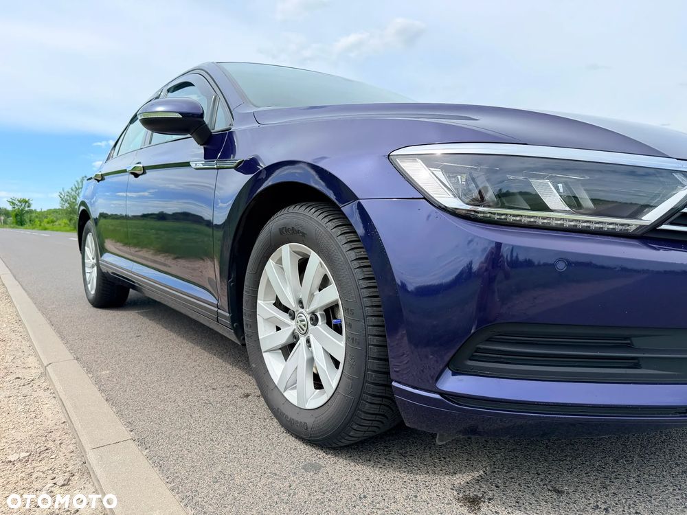 Volkswagen Passat - 7
