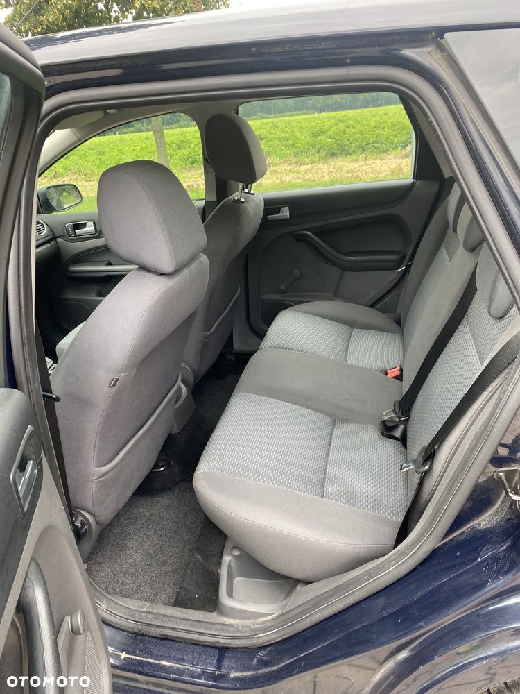 Ford Focus 1.6 TDCi Ambiente - 13