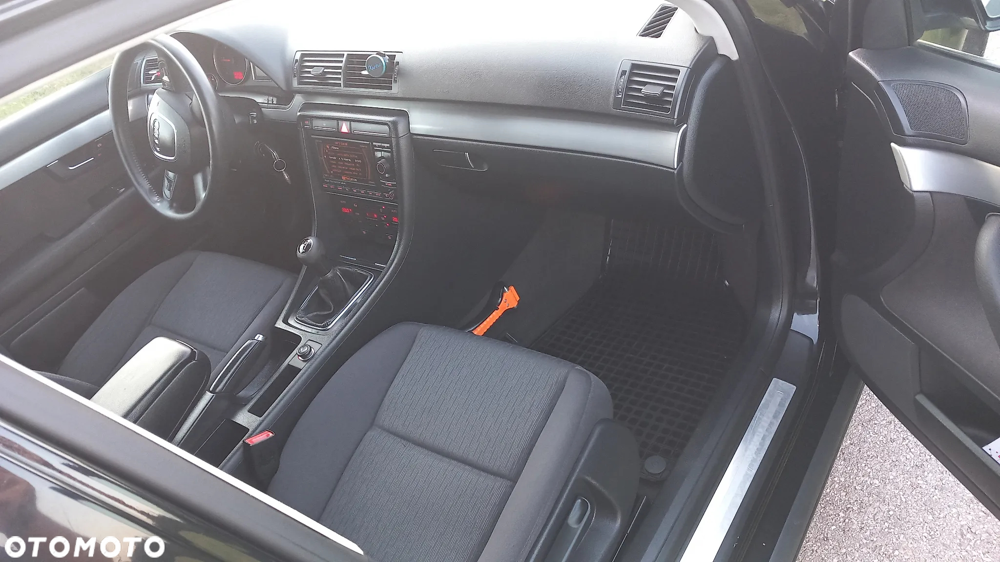 Audi A4 - 12
