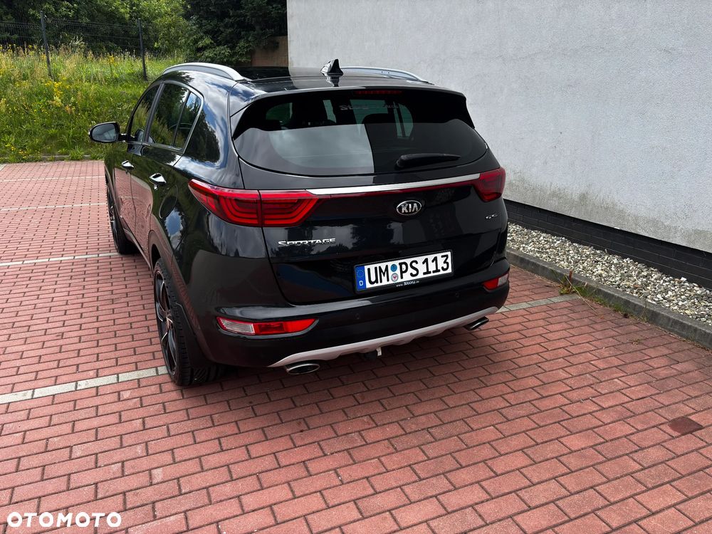 Kia Sportage 2.0 CRDI AWD Eco-Dynamics+ (48V M-H) GT LINE - 6