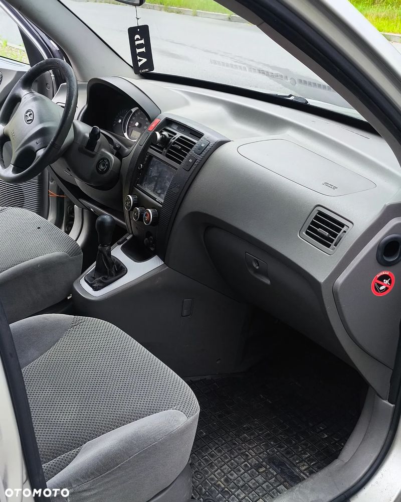 Hyundai Tucson 2.0 Comfort 2WD - 7