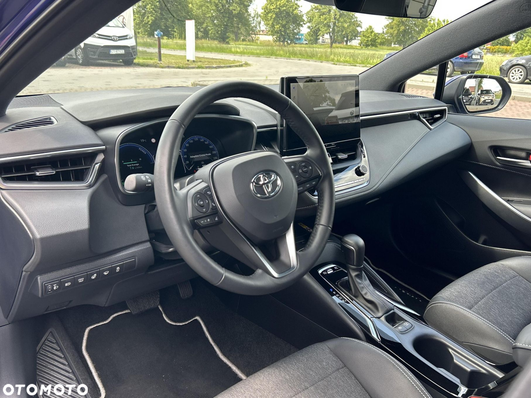 Toyota Corolla - 11