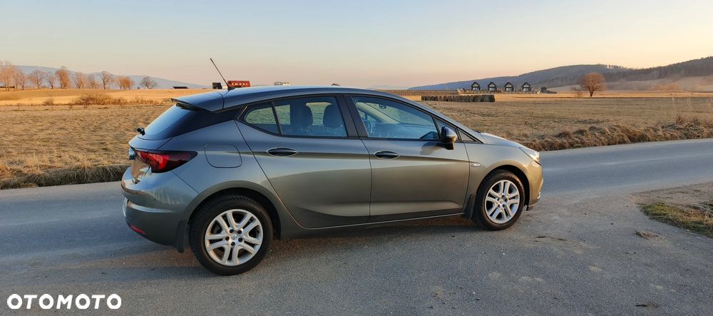 Opel Astra - 3