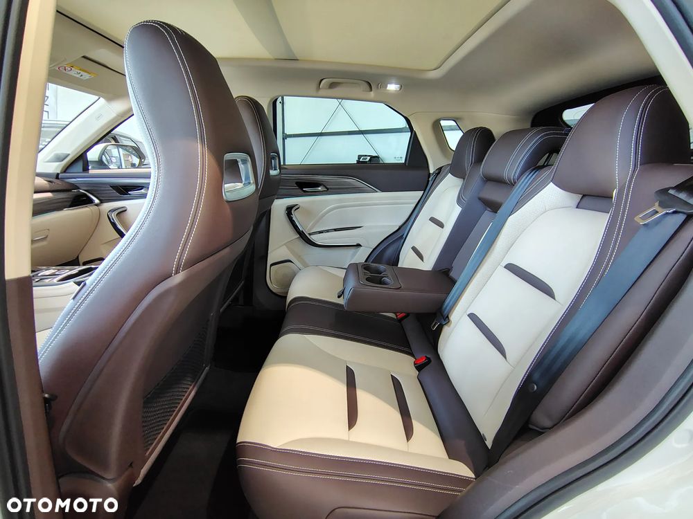 Bestune T77 1.5T Elegance DCT - 16