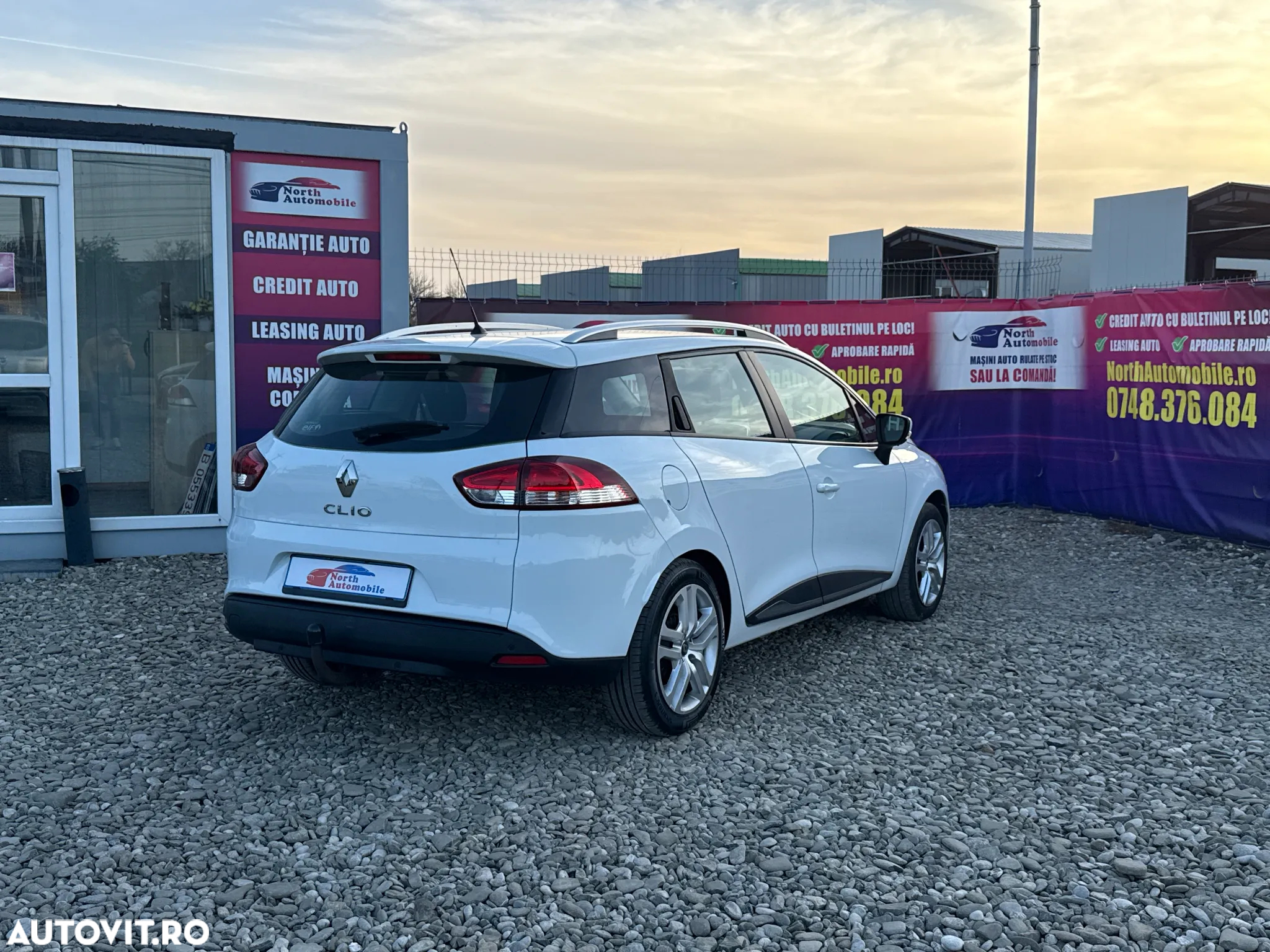 Renault Clio Grandtour Energy TCe 90 Business - 8