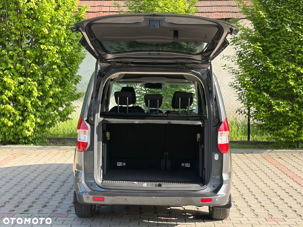 Ford Tourneo Courier 1.5 TDCi Ambiente - 37