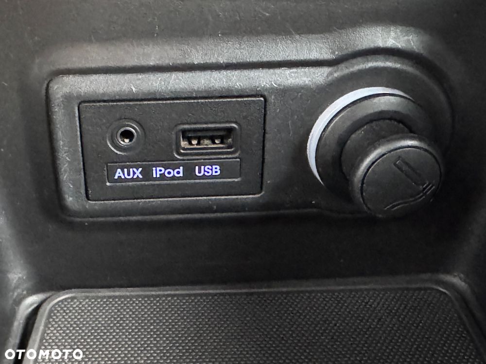 Hyundai ix20 - 28