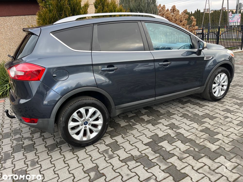 Ford Kuga 2.0 TDCi 2x4 Titanium - 15