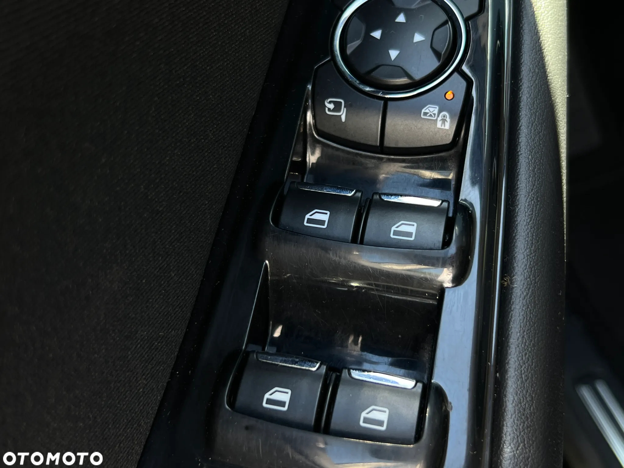 Ford Galaxy 2.0 TDCi Titanium PowerShift - 25