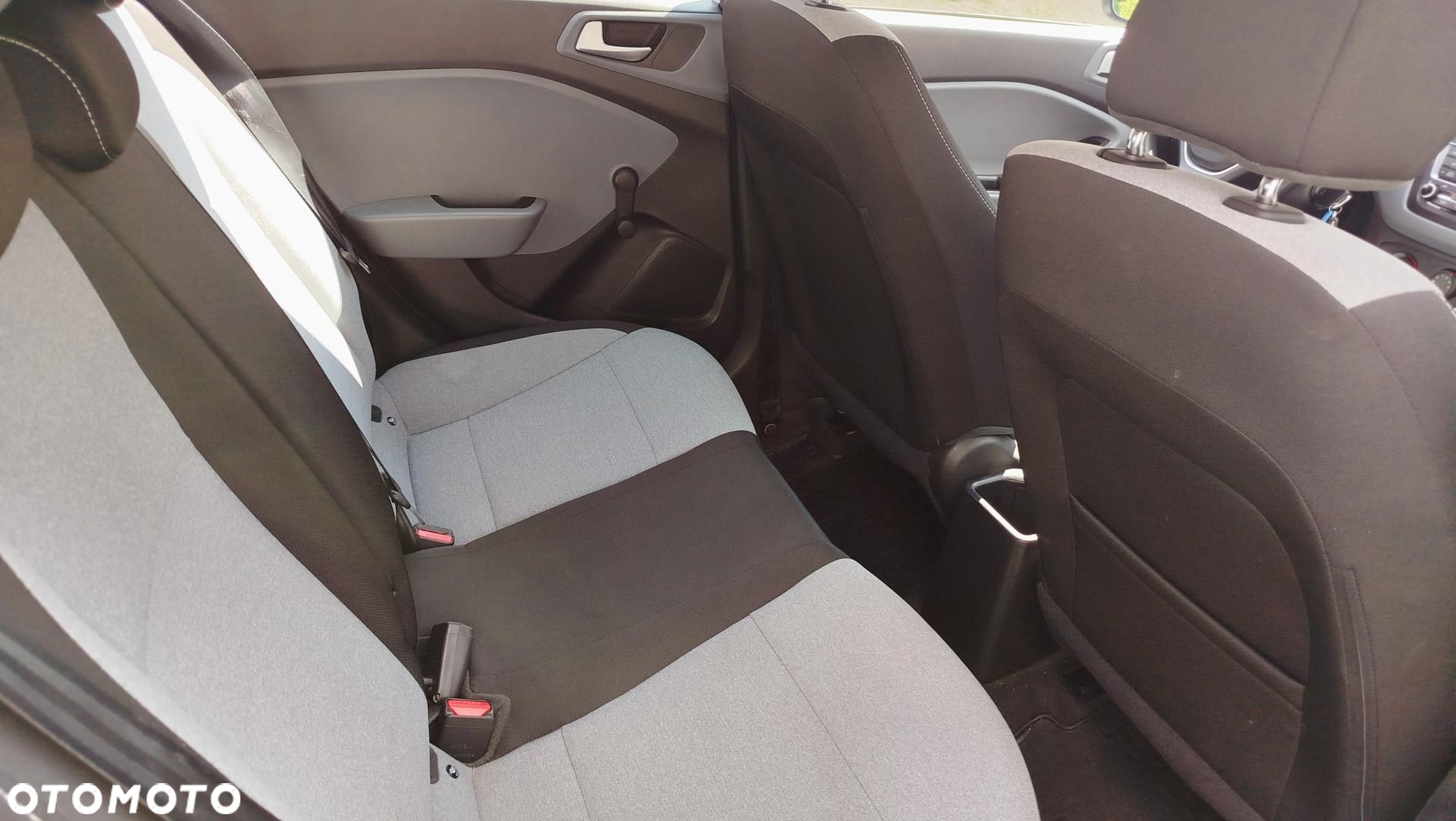 Hyundai i20 - 8