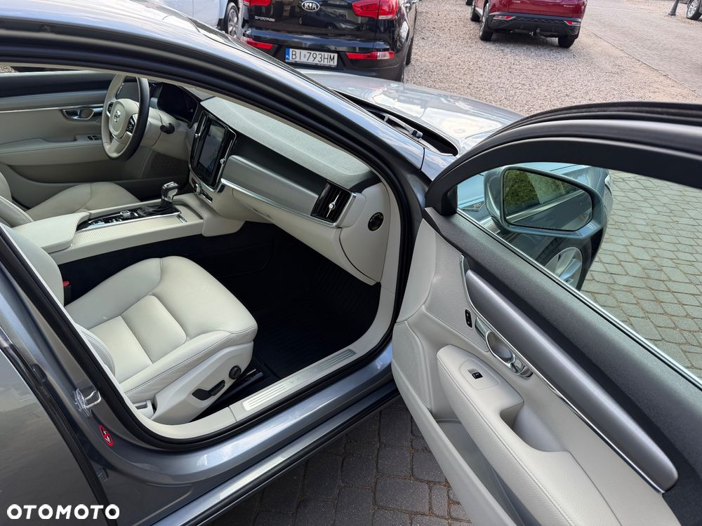 Volvo S90 D4 Inscription - 17