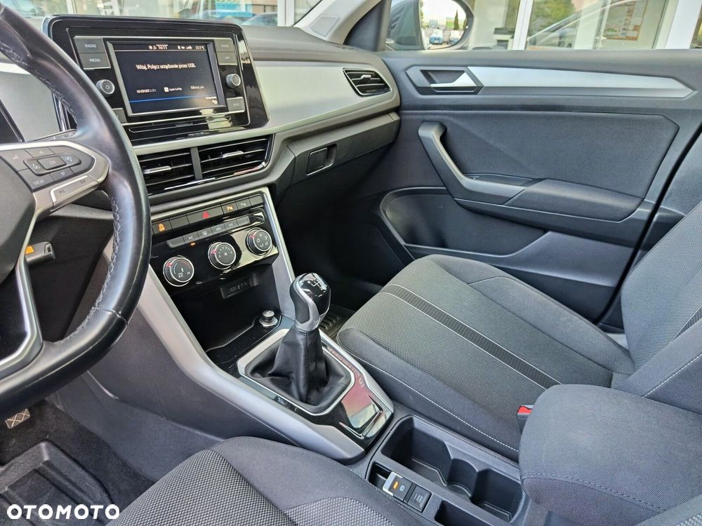 Volkswagen T-Roc 1.5 TSI Life - 17