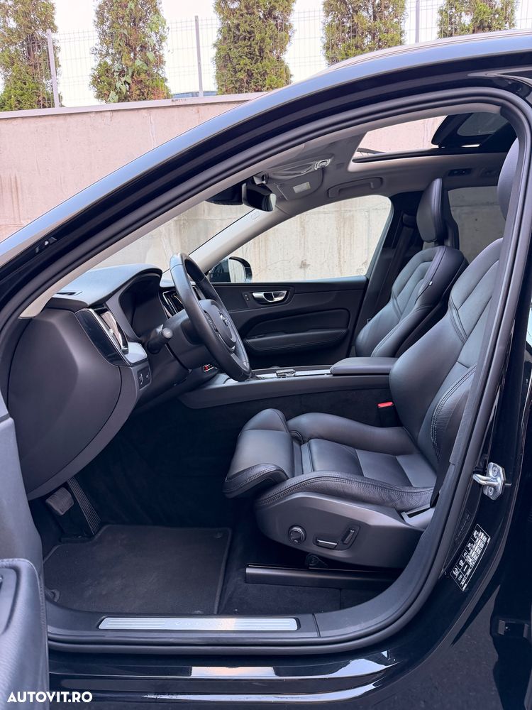 Volvo XC 60 B5 MHEV AWD Inscription - 4