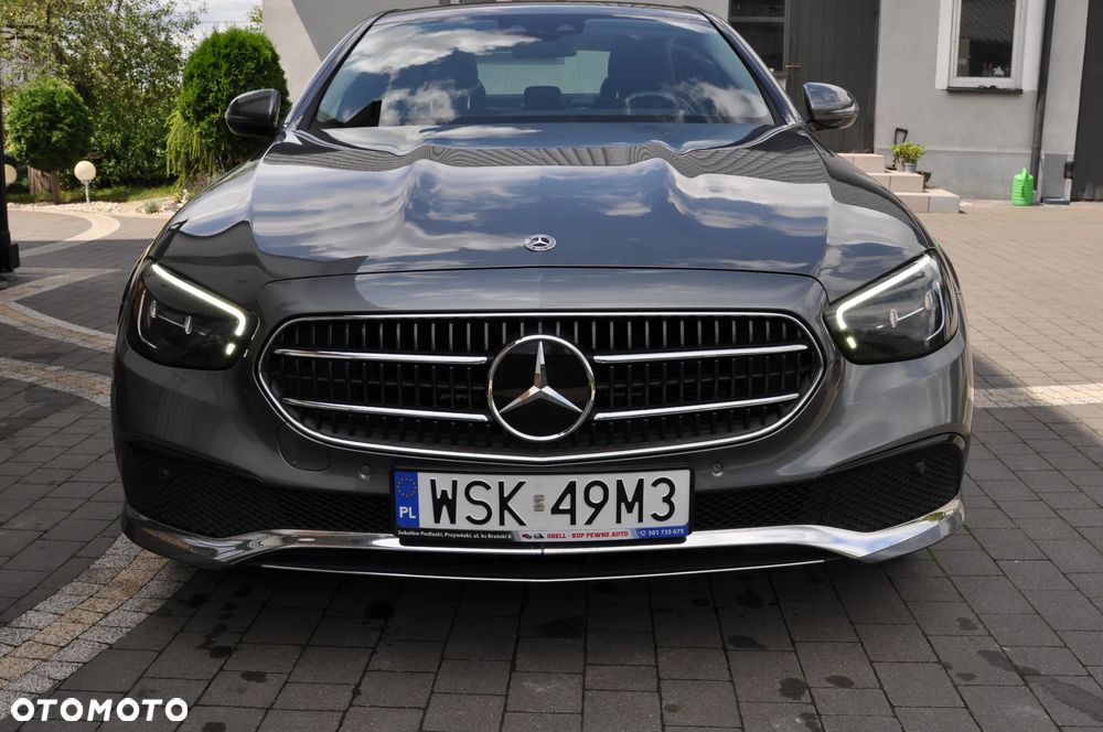 Mercedes-Benz Klasa E 300 d 4-Matic Avantgarde - 3