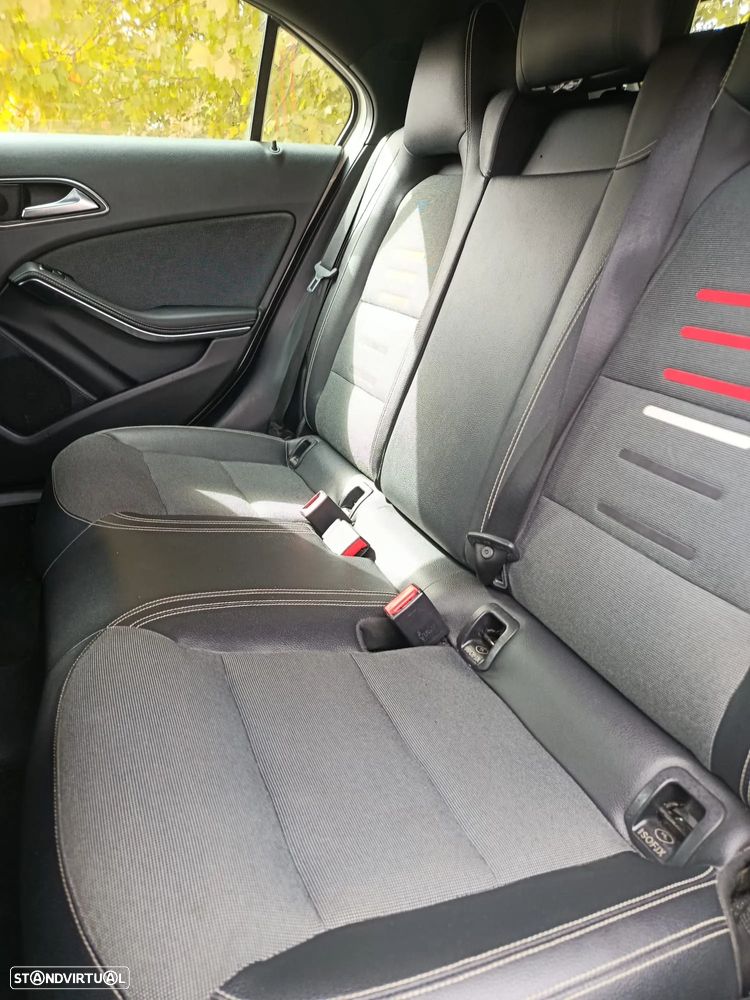 Mercedes-Benz A 180 CDi BE Urban - 17