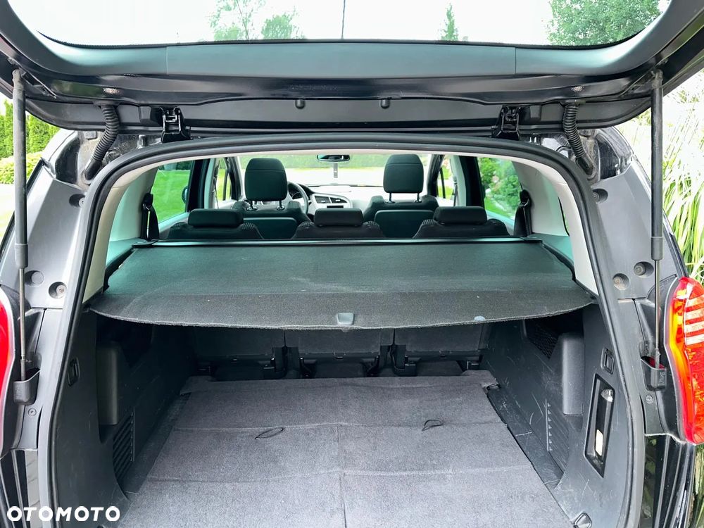 Peugeot 5008 1.6 THP Business Line 7os - 11