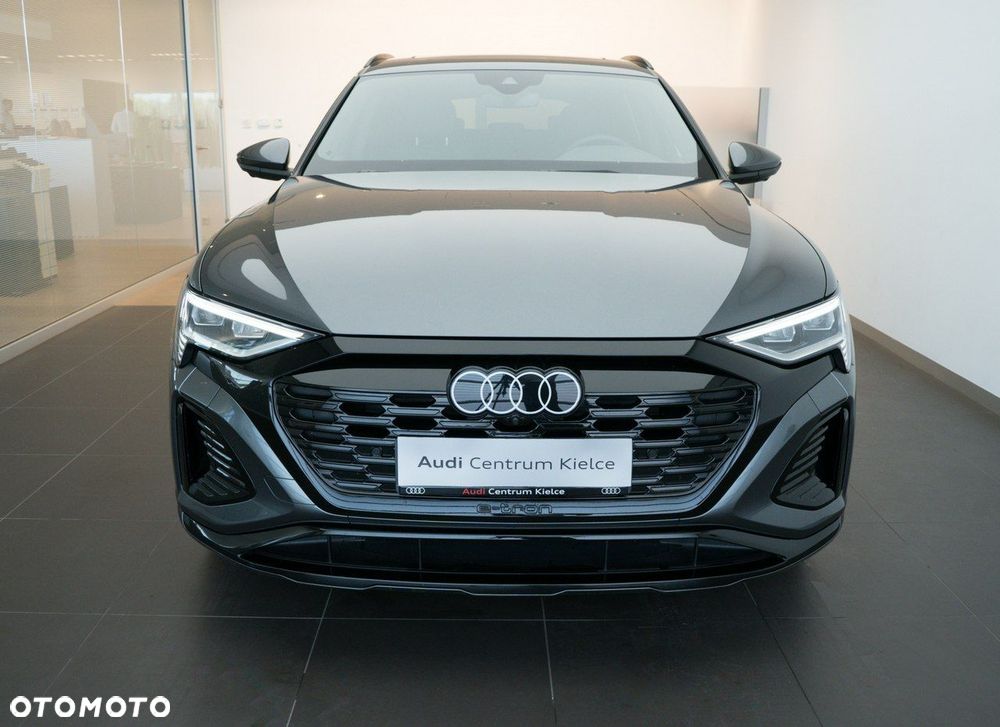 Audi Q8 - 3