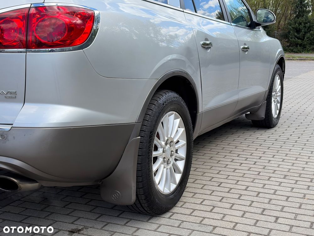 Buick Enclave - 20