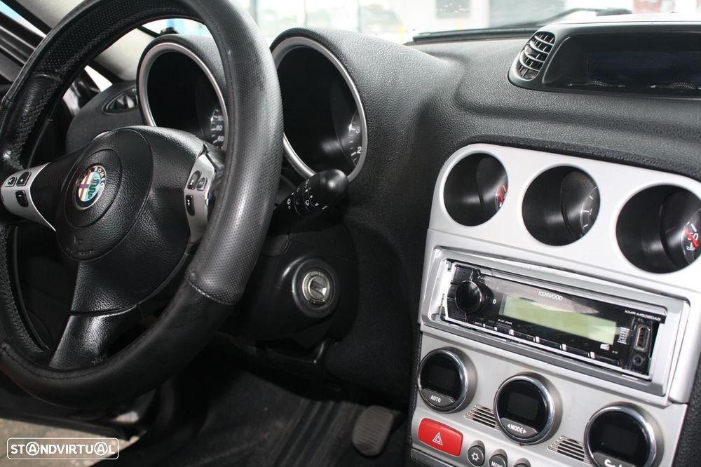Alfa Romeo 156 1.9 JTD - 28