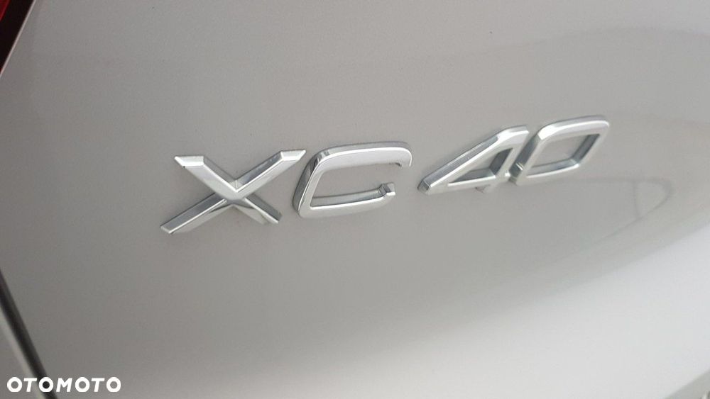 Volvo XC 40 - 12
