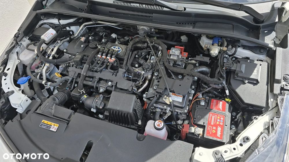 Toyota Corolla 1.8 Hybrid Active - 10