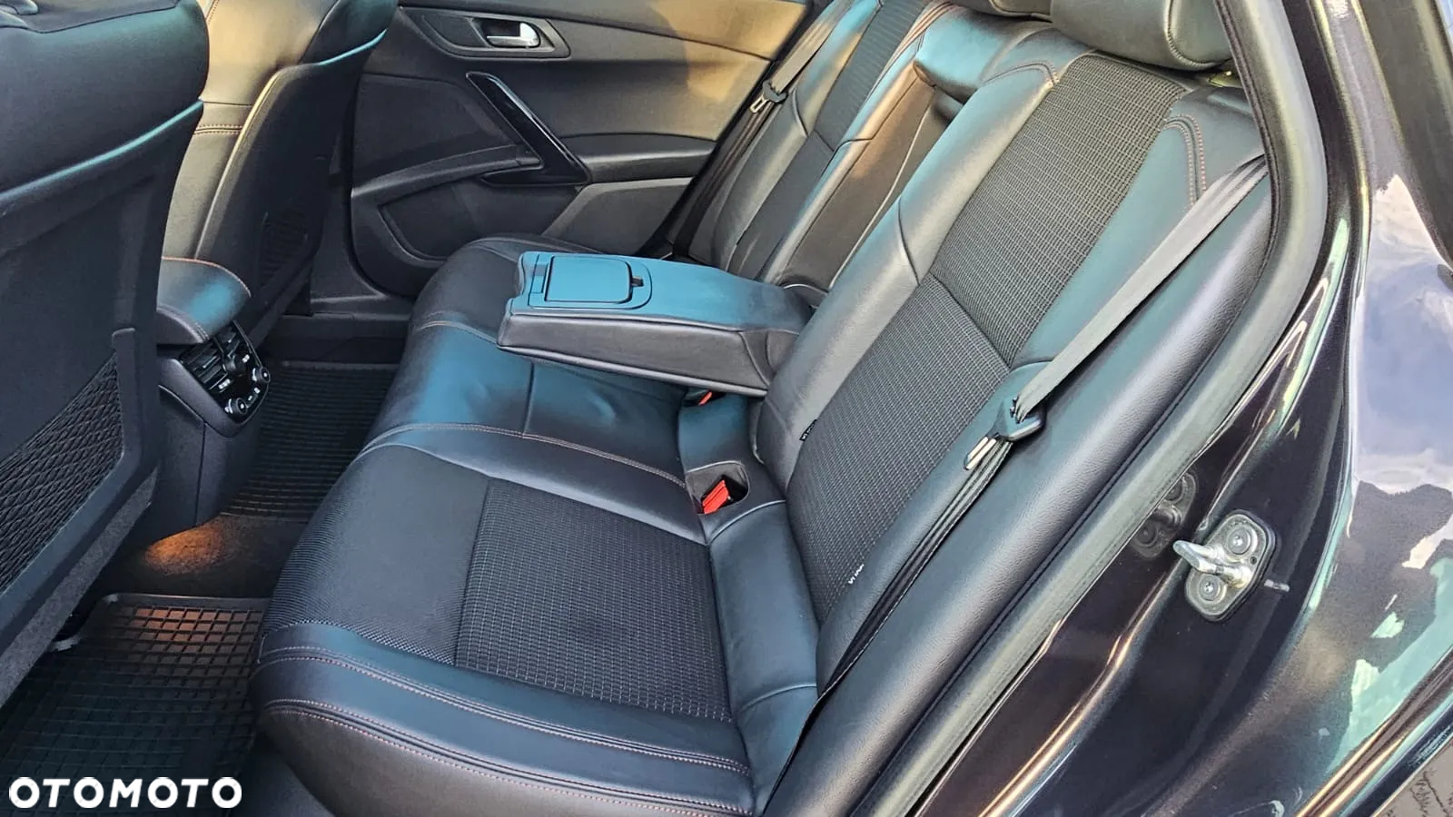 Peugeot 508 SW HDi FAP 165 Automatik Business-Line - 16