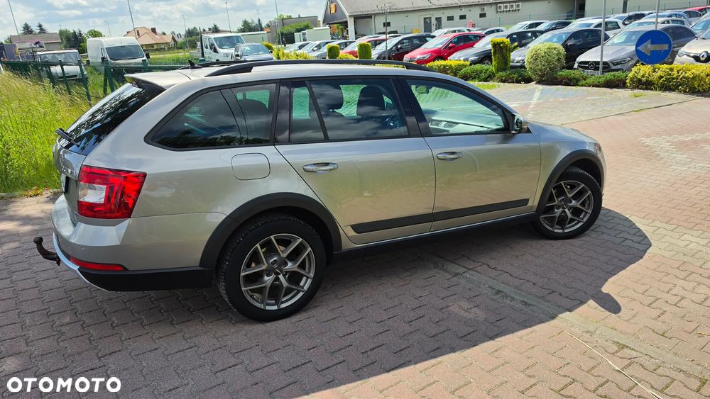 Skoda Octavia 2.0 TDI (Green tec) 4x4 Scout - 16
