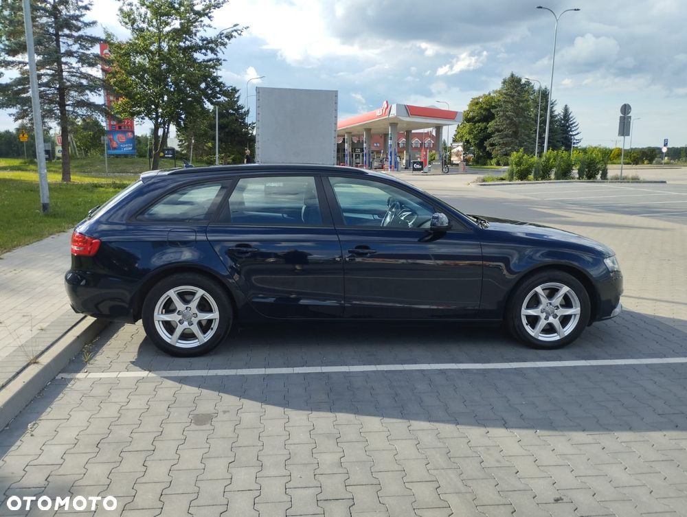 Audi A4 Avant 2.0 TFSI quattro Ambiente - 9